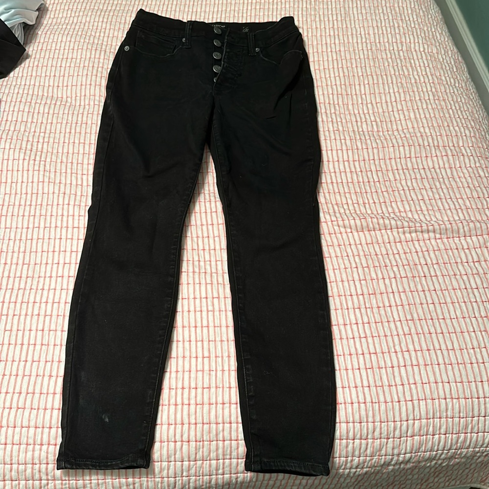 Black lucky brand jeans